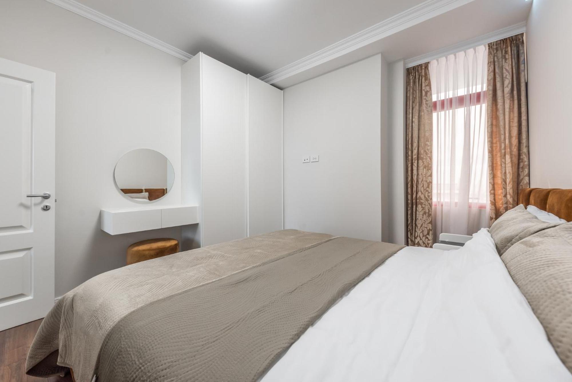 Sky Apartments Durres Exterior photo